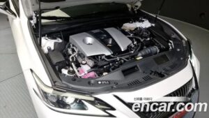 Lexus ES Luxury Plus 2021 года из Южной Кореи