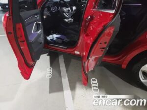 Audi Q3 35 TDI 4WD Premium 2020 года из Южной Кореи