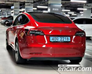Tesla Model 3 Standard RANGE Plus 2020 года из Южной Кореи