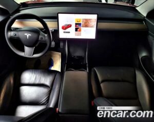 Tesla Model 3 Standard RANGE Plus 2020 года из Южной Кореи