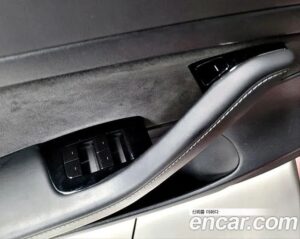 Tesla Model 3 Standard RANGE Plus 2020 года из Южной Кореи