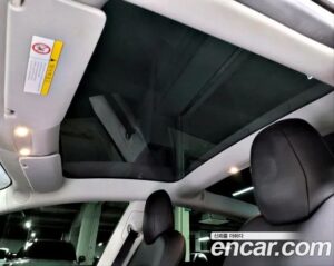 Tesla Model 3 Standard RANGE Plus 2020 года из Южной Кореи