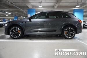 Audi e-tron S 2022 года из Южной Кореи