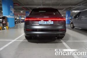 Audi e-tron S 2022 года из Южной Кореи