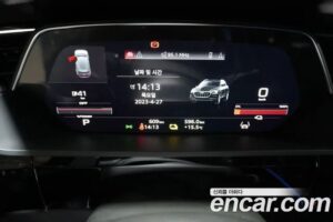 Audi e-tron S 2022 года из Южной Кореи