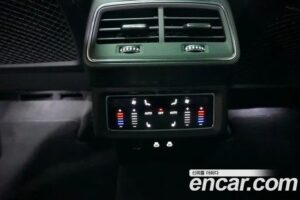 Audi e-tron S 2022 года из Южной Кореи