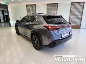 Lexus UX 2.0 2WD 2020 года из Южной Кореи