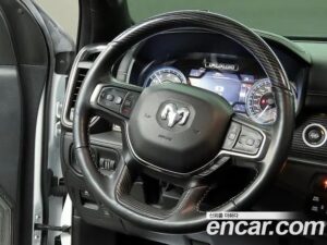 Dodge Ram Pick Up 5.7 2020 года из Южной Кореи