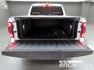 Dodge Ram Pick Up 5.7 2020 года из Южной Кореи