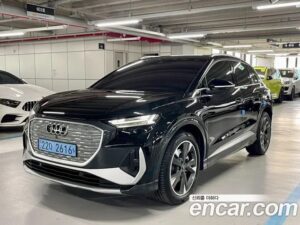 Audi Q4 e-TRON 40 Premium 2022 года из Южной Кореи