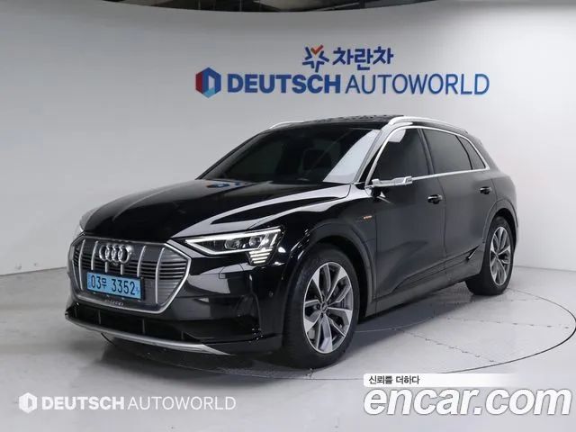 Audi e-tron 55 4WD 2021 года из Кореи