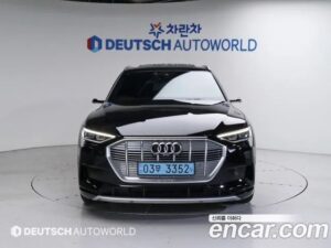 Audi e-tron 55 4WD 2021 года из Южной Кореи