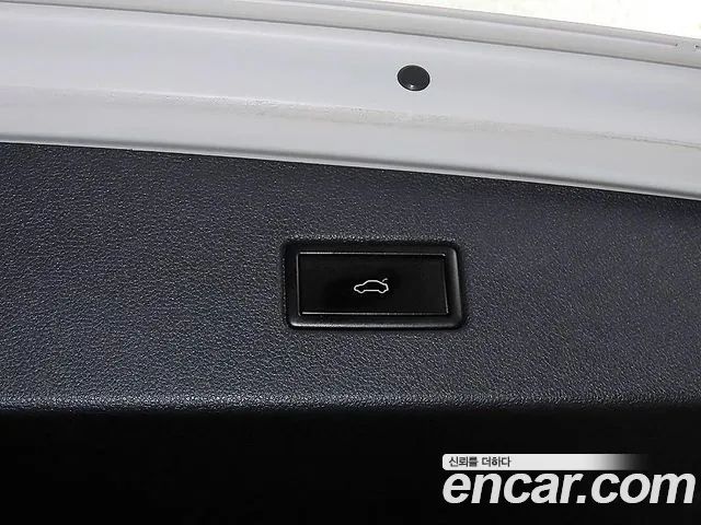 34919424_018.jpg Volkswagen Tiguan 2.0 TDI Premium 2020 года из Южной Кореи