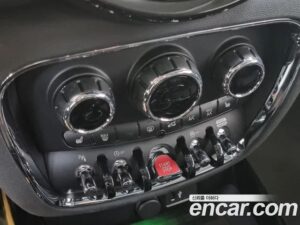 Mini Clubman CLASSIC 2023 года из Южной Кореи