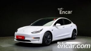 Tesla Model 3 Standard RANGE Plus 2020 года из Южной Кореи