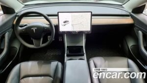 Tesla Model 3 Standard RANGE Plus 2020 года из Южной Кореи