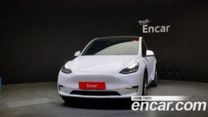 Tesla Model Y Standard RANGE 2021 года из Южной Кореи