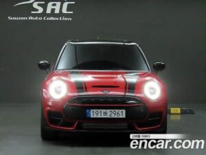 Mini Clubman JCW 2023 года из Южной Кореи