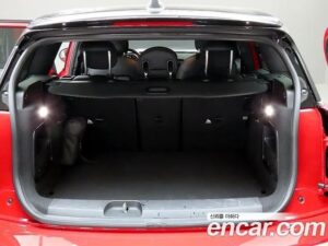 Mini Clubman JCW 2023 года из Южной Кореи