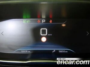 Peugeot 3008 1.5 BlueHDi ALLURE 2020 года из Южной Кореи