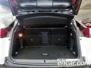 Peugeot 3008 1.5 BlueHDi ALLURE 2020 года из Южной Кореи