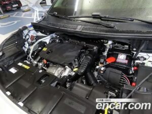 Peugeot 3008 1.5 BlueHDi ALLURE 2020 года из Южной Кореи