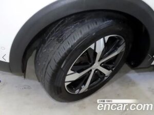 Peugeot 3008 1.5 BlueHDi ALLURE 2020 года из Южной Кореи