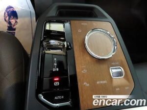 BMW iX xDrive40 FIRST EDITION 2022 года из Южной Кореи