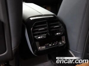 BMW iX xDrive40 FIRST EDITION 2022 года из Южной Кореи