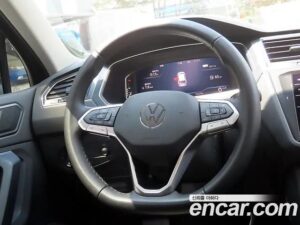 Volkswagen Tiguan 2.0 TDI 4모션 Prestige 2021 года из Южной Кореи