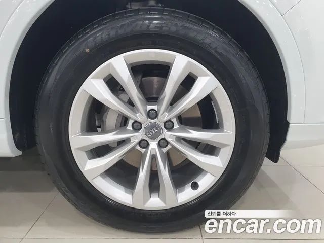 34920688_005.jpg Audi Q7 45 TFSI 4WD 2019 года из Южной Кореи