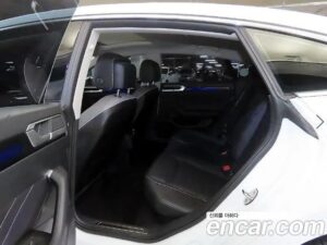 Volkswagen Arteon 2.0 TDI Prestige 2022 года из Южной Кореи