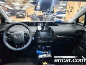 Toyota Prius 1.8 2022 года из Южной Кореи