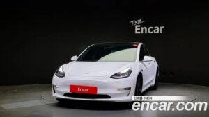 Tesla Model 3 Standard RANGE Plus 2020 года из Южной Кореи