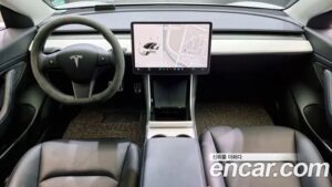 Tesla Model 3 Standard RANGE Plus 2020 года из Южной Кореи