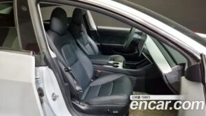 Tesla Model 3 Standard RANGE Plus 2020 года из Южной Кореи