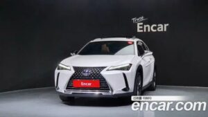 Lexus UX 2.0 AWD 2022 года из Южной Кореи