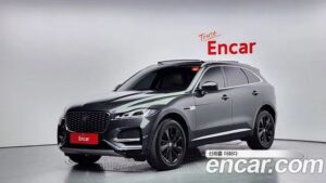 Jaguar F-PACE P 250 SE 2022 года из Южной Кореи