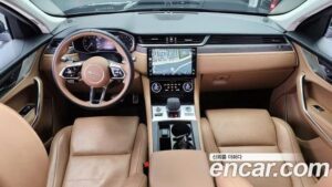Jaguar F-PACE P 250 SE 2022 года из Южной Кореи