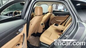 Jaguar F-PACE P 250 SE 2022 года из Южной Кореи