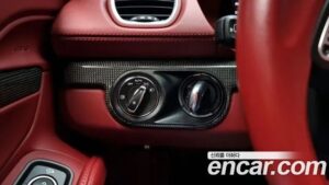 Porsche 718 4.0 GTS 2021 года из Южной Кореи