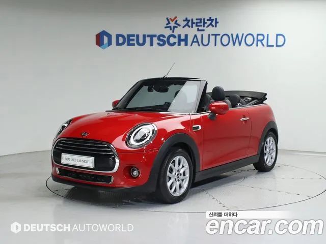 Mini Cooper Convertible DEFAULT 2020 года из Кореи