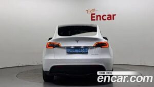 Tesla Model Y LONG RANGE 2022 года из Южной Кореи