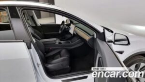 Tesla Model Y LONG RANGE 2022 года из Южной Кореи