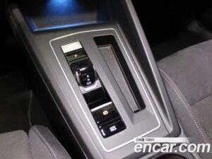 Volkswagen Golf 2.0 TDI Prestige 2022 года из Южной Кореи