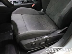 Volkswagen Golf 2.0 TDI Prestige 2022 года из Южной Кореи