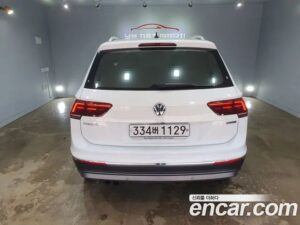 Volkswagen Tiguan 2.0 TDI Prestige 2020 года из Южной Кореи