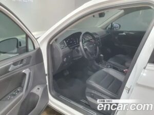 Volkswagen Tiguan 2.0 TDI Prestige 2020 года из Южной Кореи