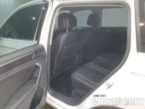 Volkswagen Tiguan 2.0 TDI Prestige 2020 года из Южной Кореи