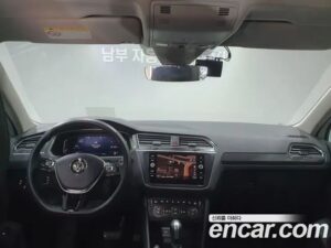 Volkswagen Tiguan 2.0 TDI Prestige 2020 года из Южной Кореи